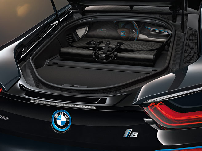 BMW i8 Louis Vuitton